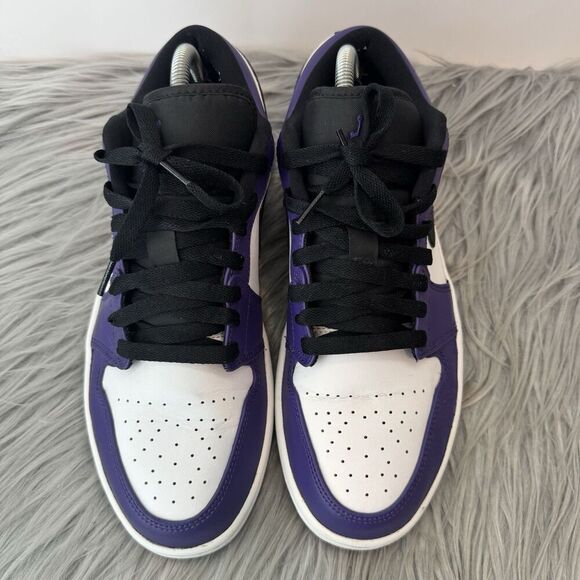Nike Air Jordan 1 Low Court Purple Size 8.5 - Picture 5 of 16